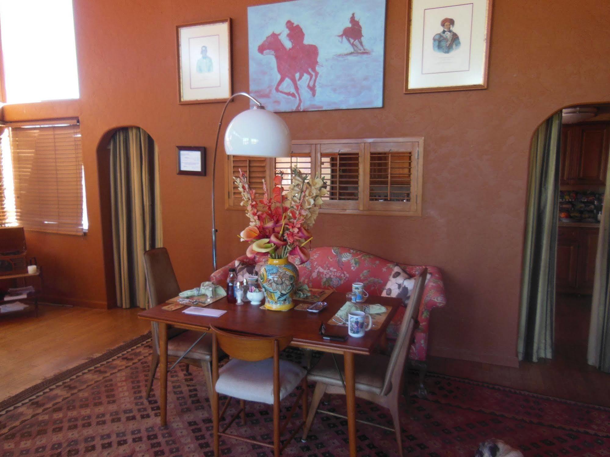 The Suncatcher Fine Country Inn Tanque Verde Exterior photo